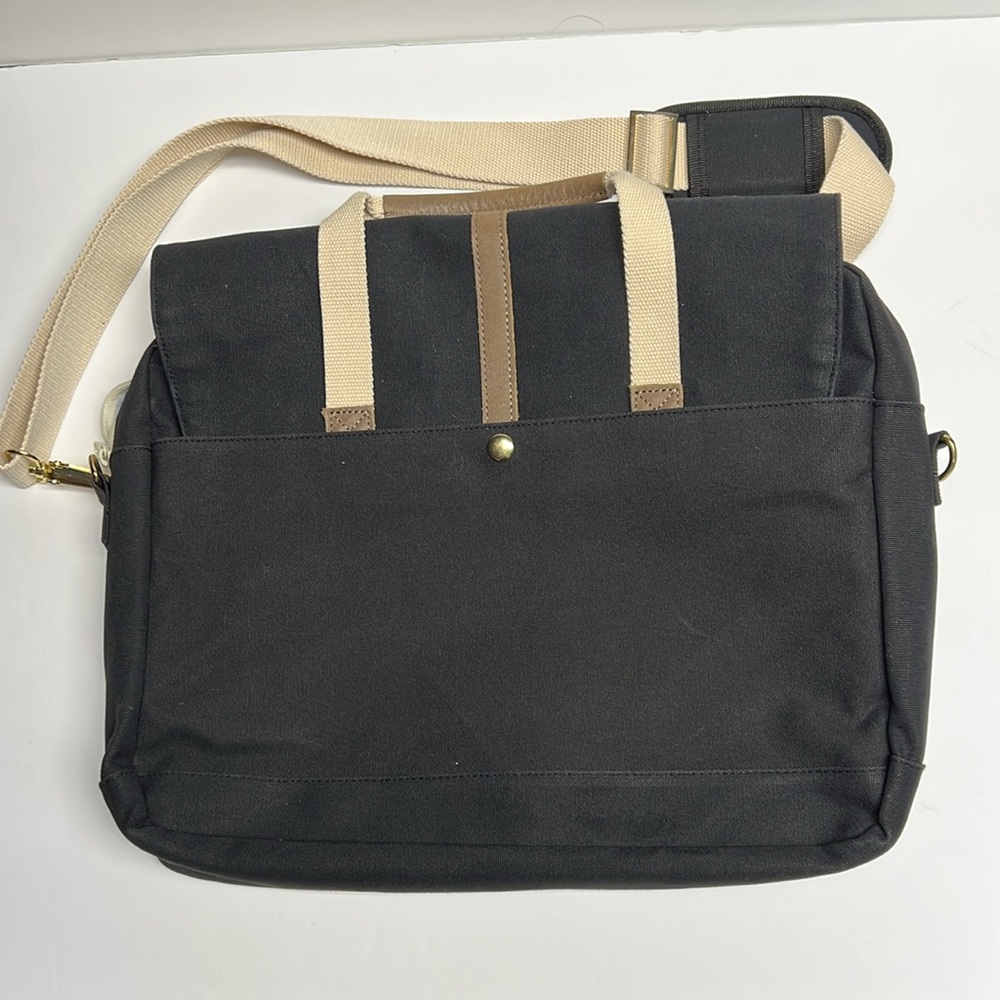Carrying  Case by Esperos Adjustable Stap With Lap Top Padding/Compartments - Picture 4 of 12